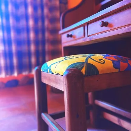 فندق La Llosa De Samano 2*