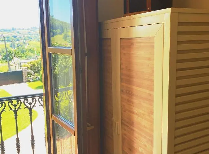 La Llosa De Samano 2*