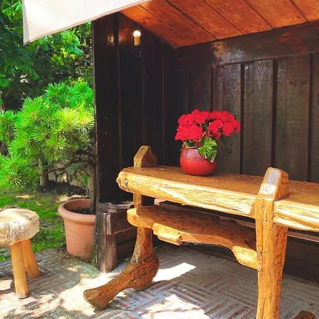 La Llosa De Samano Hotel