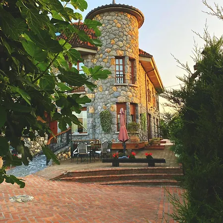 La Llosa De Samano Hotel 2*